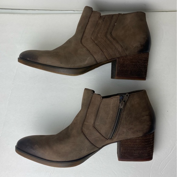 Abeo Women's Size 9 Felicity Brown Leather Side Zip Block Heel Ankle Booties - Picture 8 of 10
